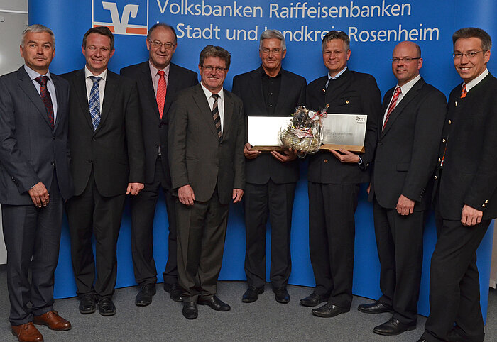 Initiatoren und Gewinner des 1. Energiezukunftspreis Rosenheim